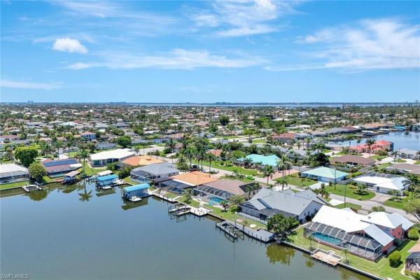 Cape Coral Residential, 421 51st Ter, Cape Coral, Florida 33914, image 2