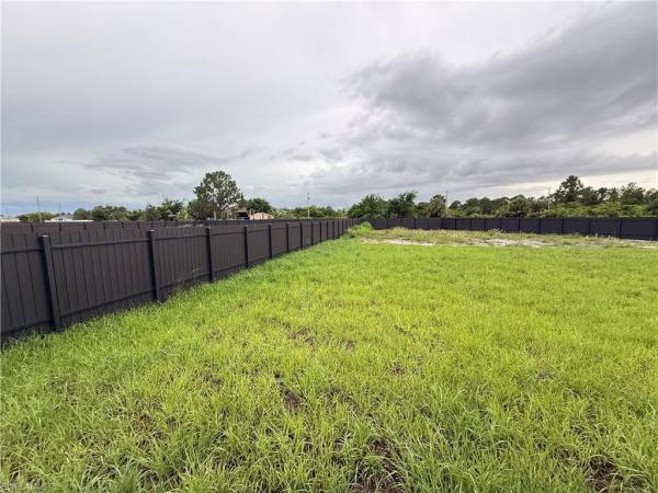 Lehigh Acres, 810 Jaguar Blvd, Lehigh Acres, Florida 33974, image 1