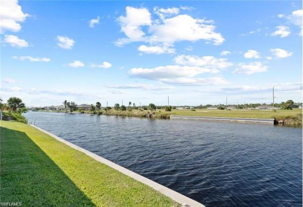 Cape Coral Residential, 4009 39th St, Cape Coral, Florida 33993, image 2