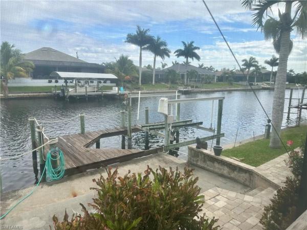 Cape Coral Residential, 4101 28th Pl, Cape Coral, Florida 33914, image 1