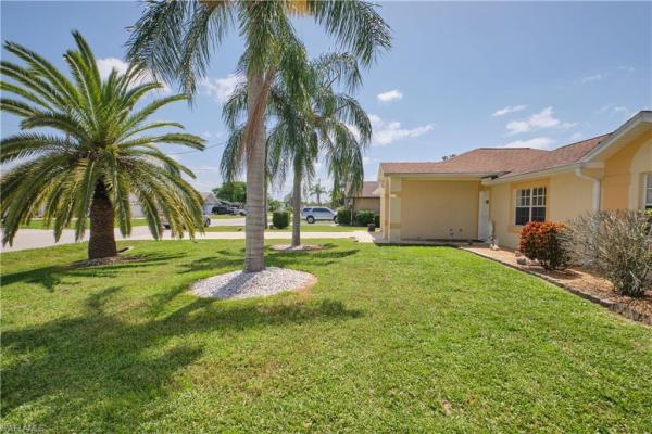 Oakwood, 2519 W 6th St, Lehigh Acres, Florida 33971, image 2