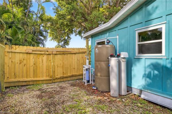 Fort Myers Residential, 12650 Water Ln, Fort Myers, Florida 33908, image 3