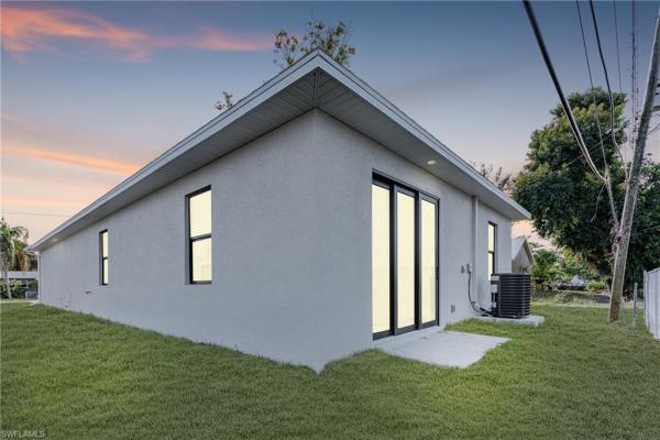Harlem Lake, 2164 Barker Blvd, Fort Myers, Florida 33916, image 1