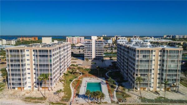 Creciente, 7148 Estero Blvd #723, Fort Myers Beach, Florida 33931, image 1