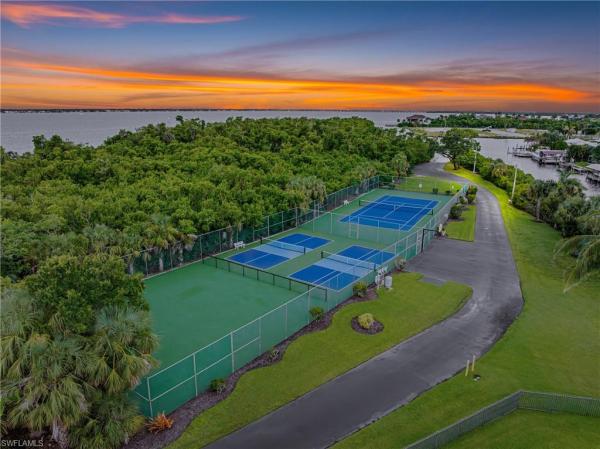 Buttonwood Harbor, 12620 Arbuckle Ct, North Fort Myers, Florida 33903, image 1