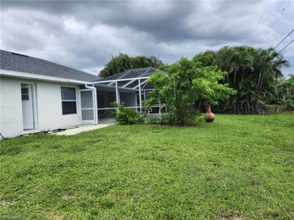 Cape Coral, 1902 30th St, Cape Coral, Florida 33914, image 1