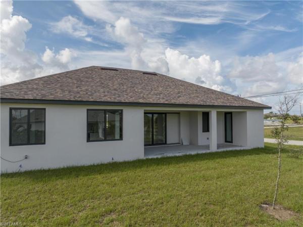 Cape Coral Residential, 4222 24th Ter, Cape Coral, Florida 33993, image 1