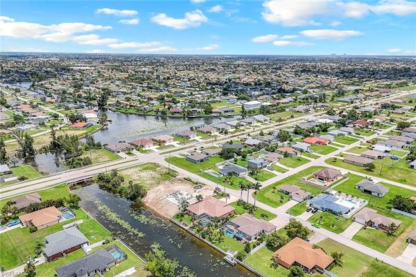 Cape Coral Residential, 3214 11th Pl, Cape Coral, Florida 33914, image 3