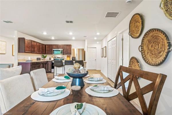 Cape Coral, 2121 9th Pl, Cape Coral, Florida 33993, image 1
