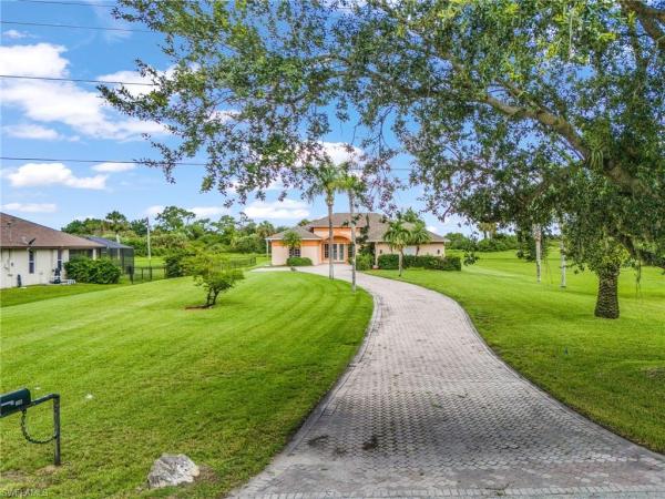 Mirror Lakes, 716 S Bell Blvd, Lehigh Acres, Florida 33974, image 1