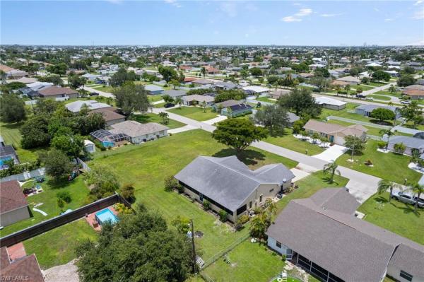 Cape Coral Residential, 1942 8th Pl, Cape Coral, Florida 33990, image 2