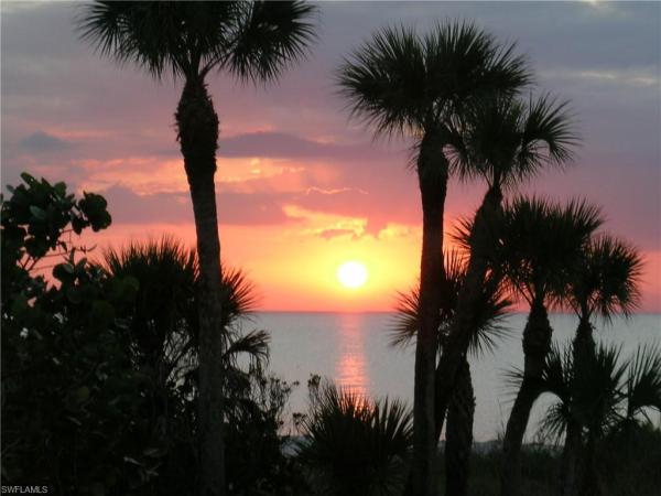 Safety Harbor Club, 406 Gulf Bend Dr, Upper Captiva, Florida 33924, image 2