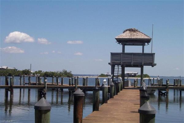 Safety Harbor Club, 406 Gulf Bend Dr, Captiva, Florida 33924, image 1