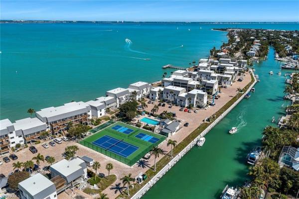 Mariner Pointe, 760 Sextant Dr #321, Sanibel, Florida 33957, image 3