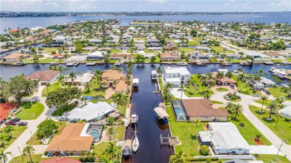 Cape Coral, 5343 Mayfair Ct, Cape Coral, Florida 33904, image 1