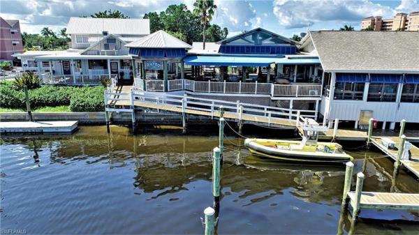 3160 Matecumbe Key Rd #234, Punta Gorda, Florida 33955, image 2