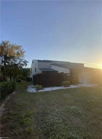 12921 Sandpoint Ct, Fort Myers, Florida 33919, image 1