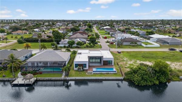 Cape Coral, 2608 SW 20th Ave, Cape Coral, Florida 33914, image 1