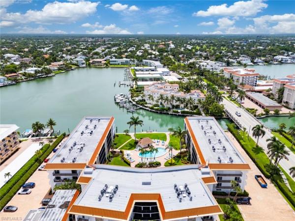 2900 N Gulf Shore Blvd #111, Naples, Florida 34103, image 1