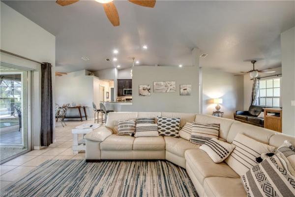 Cape Coral, 1305 24th St, Cape Coral, Florida 33991, image 1