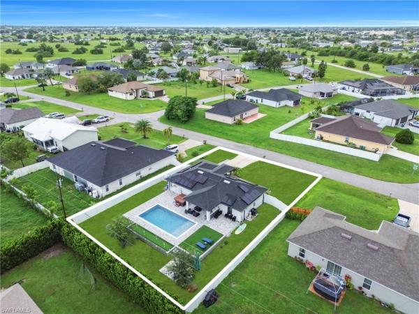Cape Coral, 1915 20th Ave, Cape Coral, Florida 33909, image 1