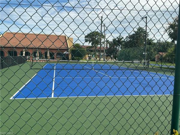 6136 Whiskey Creek Dr #526, Fort Myers, Florida 33919, image 1