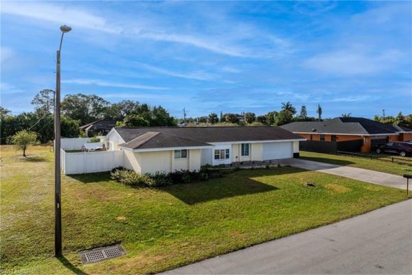 314 Inman St, Lehigh Acres, Florida 33936, image 1