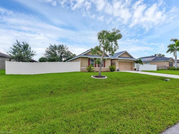 Cape Coral Residential, 2207 12th Ln, Cape Coral, Florida 33991, image 3