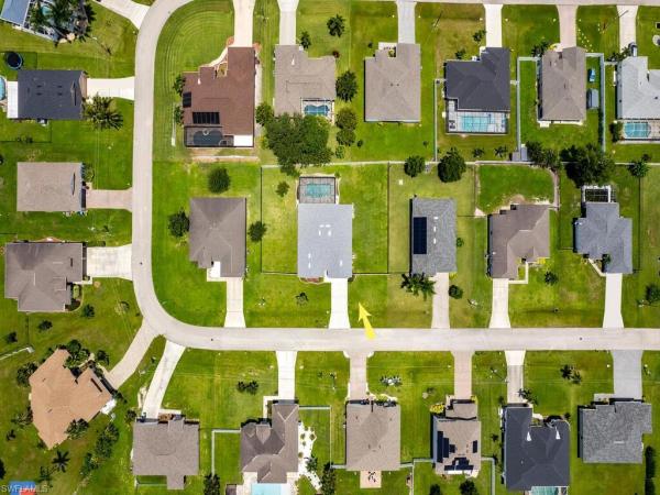 Cape Coral, 2207 12th Ln, Cape Coral, Florida 33991, image 1