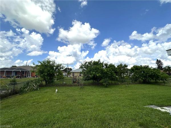 Lehigh Acres Residential, 688 S Homestead Rd, Lehigh Acres, Florida 33974, image 1