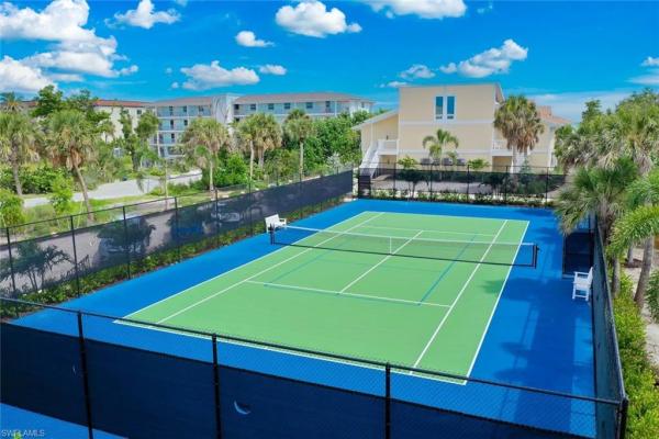 Villa Sanibel, 2321 Gulf Dr #1B, Sanibel, Florida 33957, image 2