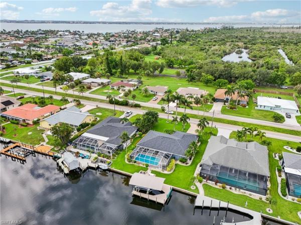 Cape Coral Residential, 229 W El Dorado Pkwy, Cape Coral, Florida 33914, image 3