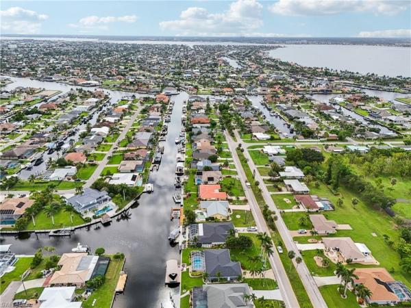 Cape Coral Residential, 229 W El Dorado Pkwy, Cape Coral, Florida 33914, image 1