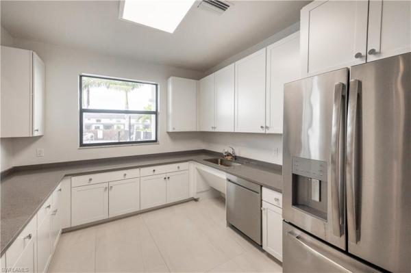 Vanderbilt Reserve, 7324 Rockefeller Dr, Naples, Florida 34119, image 1
