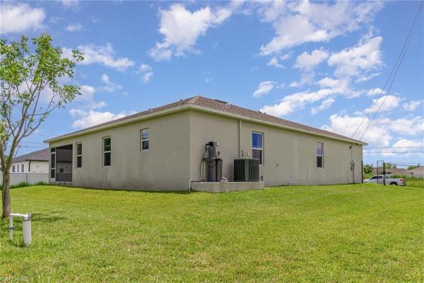 Cape Coral Residential, 211 4th St, Cape Coral, Florida 33993, image 3