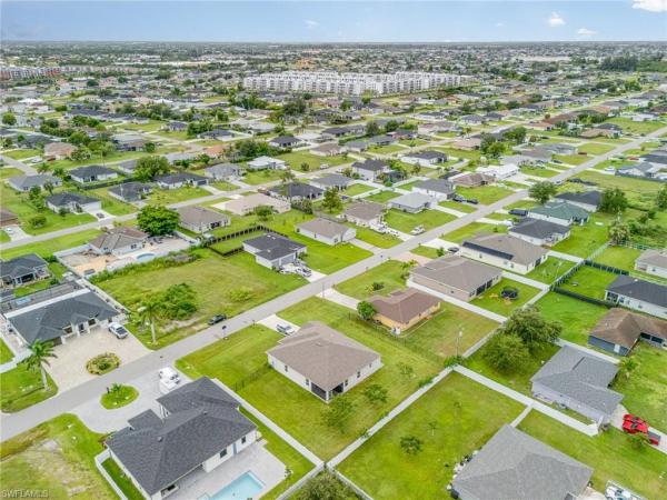 Cape Coral Residential, 211 4th St, Cape Coral, Florida 33993, image 1