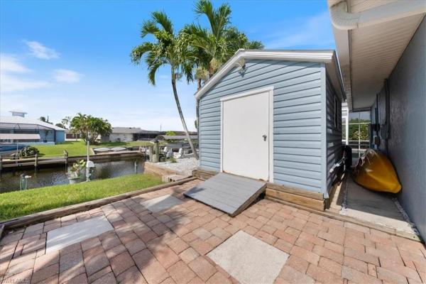 Cape Coral, 1121 29th Ter, Cape Coral, Florida 33904, image 1