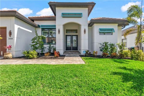 Cape Coral Residential, 2008 44th Ter, Cape Coral, Florida 33914, image 2