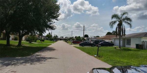 Cape Coral Residential, 1421 14th Ter, Cape Coral, Florida 33990, image 2