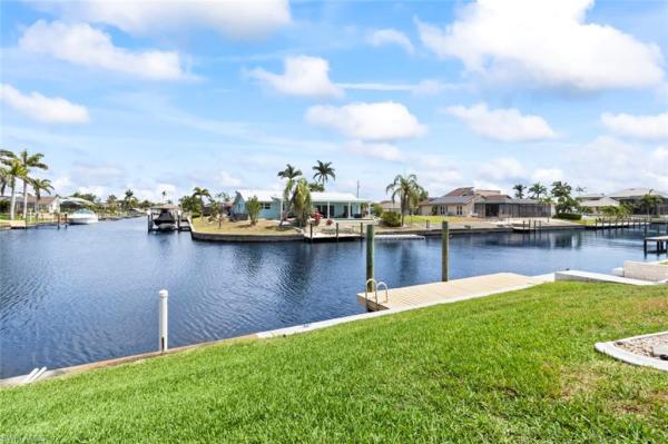 Cape Coral Residential, 2029 27th Ter, Cape Coral, Florida 33904, image 3