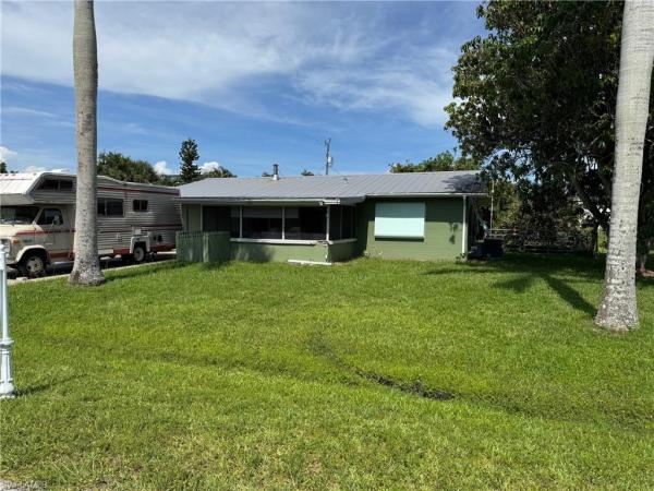 Pine Island, 15976 Bellflower St, Bokeelia, Florida 33922, image 1