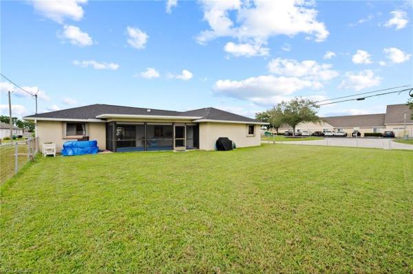 Cape Coral Residential, 1425 8th Pl, Cape Coral, Florida 33990, image 3