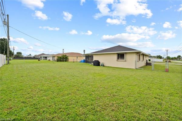 Cape Coral Residential, 1425 8th Pl, Cape Coral, Florida 33990, image 2