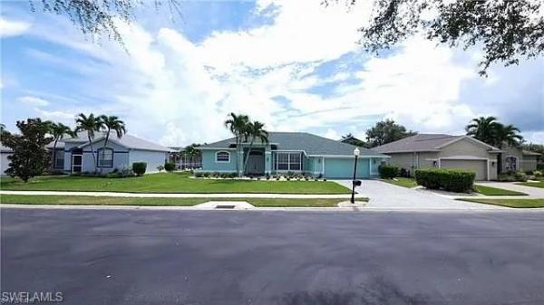 The Enclave At Lakes At Three Oaks, 17541 Sterling Lake Dr, Fort Myers, Florida 33967, image 1