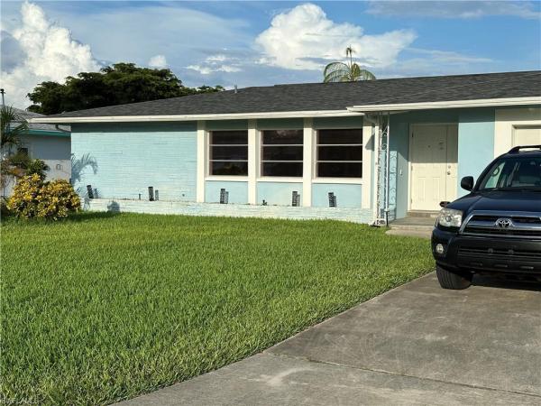 Yacht Club, 5146 Glade Ct, Cape Coral, Florida 33904, image 1