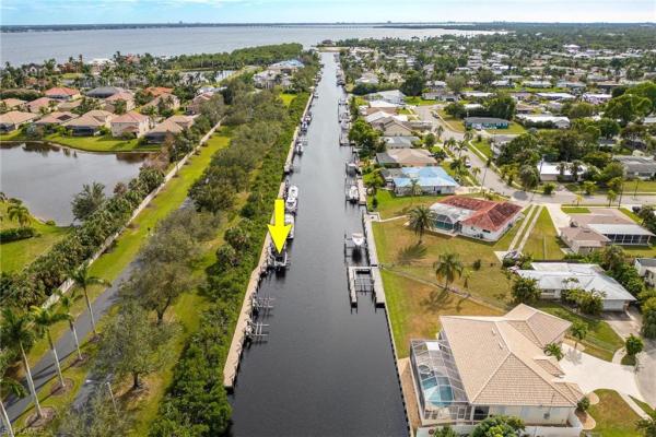 Buttonwood Harbor, 12611 Apopka Ct, North Fort Myers, Florida 33903, image 1