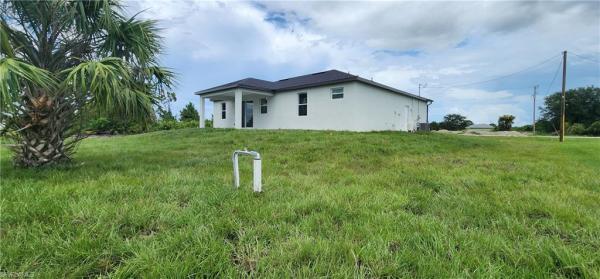 Lehigh Acres Residential, 1050 Eisenhower Blvd, Lehigh Acres, Florida 33974, image 1