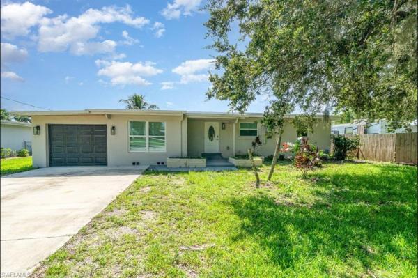 203 Kingston Dr, Fort Myers, Florida 33905, image 1