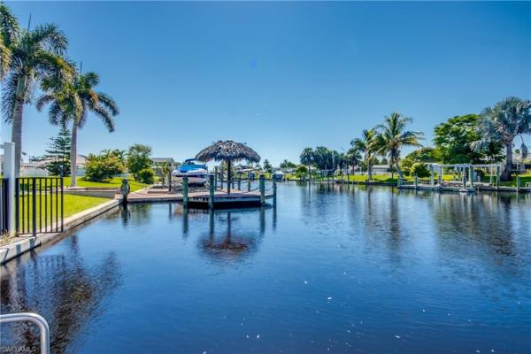 Cape Coral, 1436 Viking Ct, Cape Coral, Florida 33904, image 2