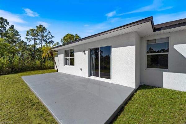 Lehigh Acres, 805 S Puccini Ave, Lehigh Acres, Florida 33974, image 1